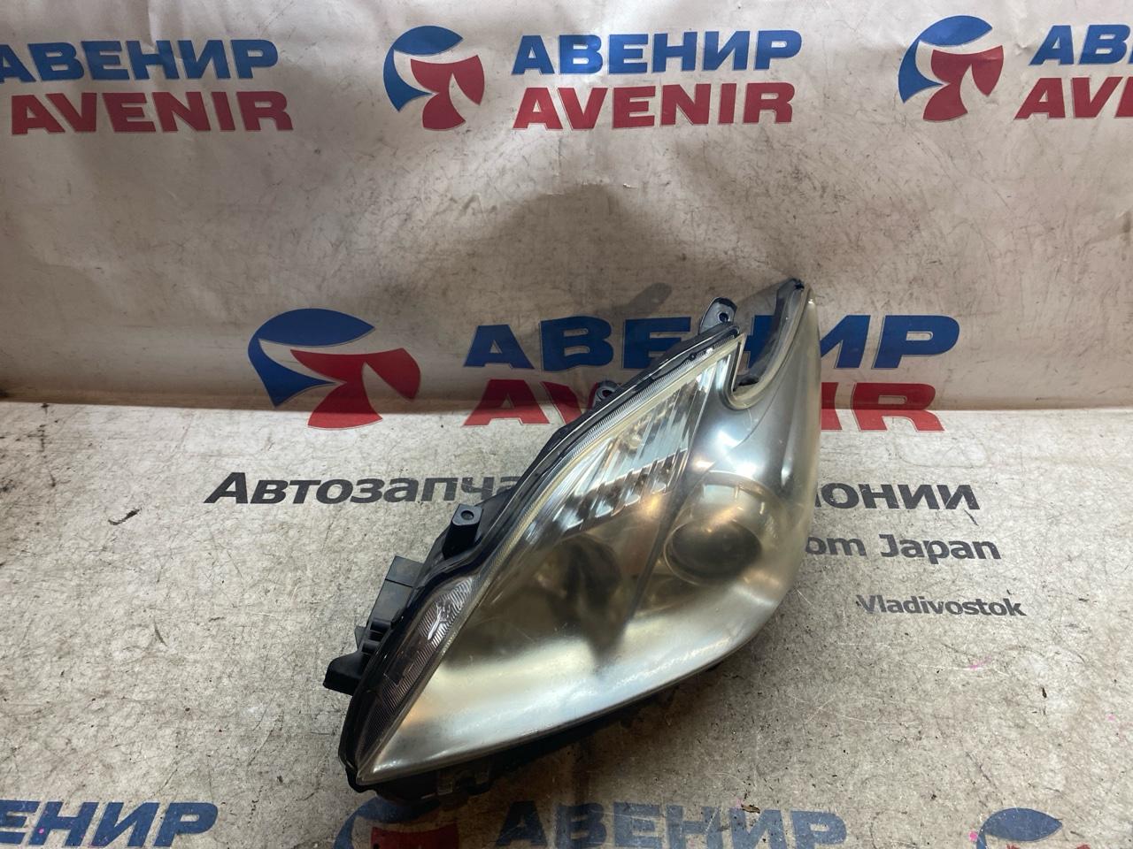Фара TOYOTA PRIUS ZVW30 передняя левая (б/у)