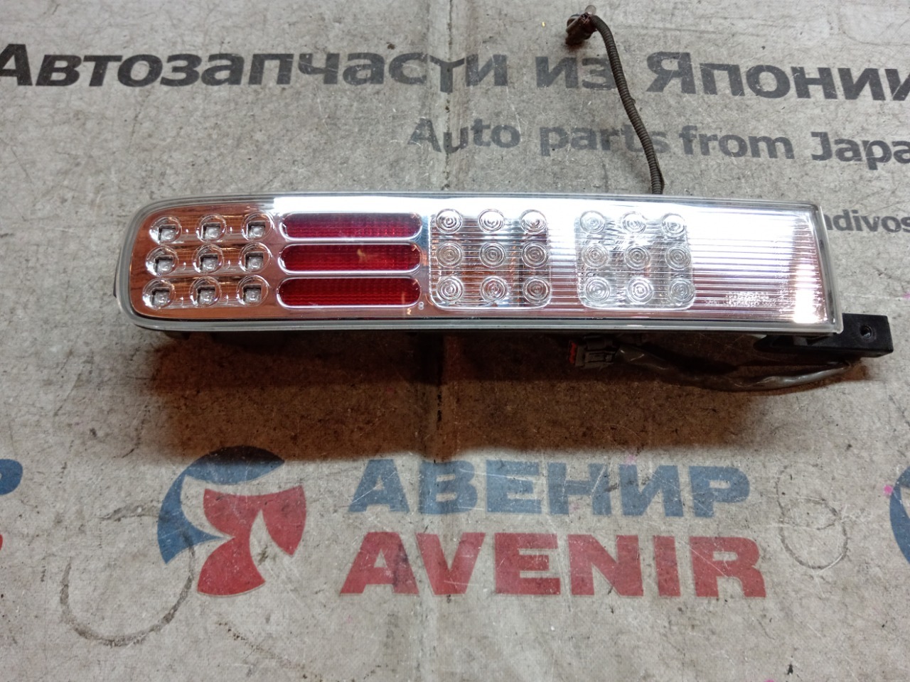 Стоп-сигнал NISSAN CUBE YZ11 задний левый (б/у)