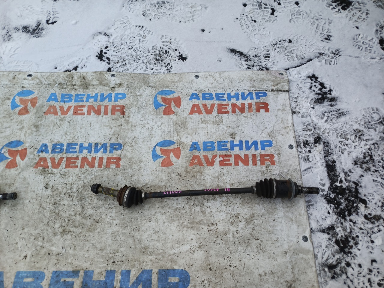 Привод DAIHATSU ROCKY A210S 1KRVET задний левый (б/у)