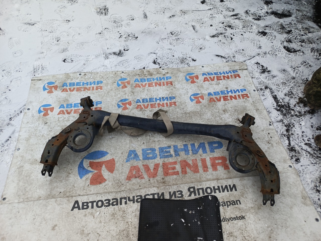 Балка подвески DAIHATSU ROCKY A210S 1KRVET задняя (б/у)