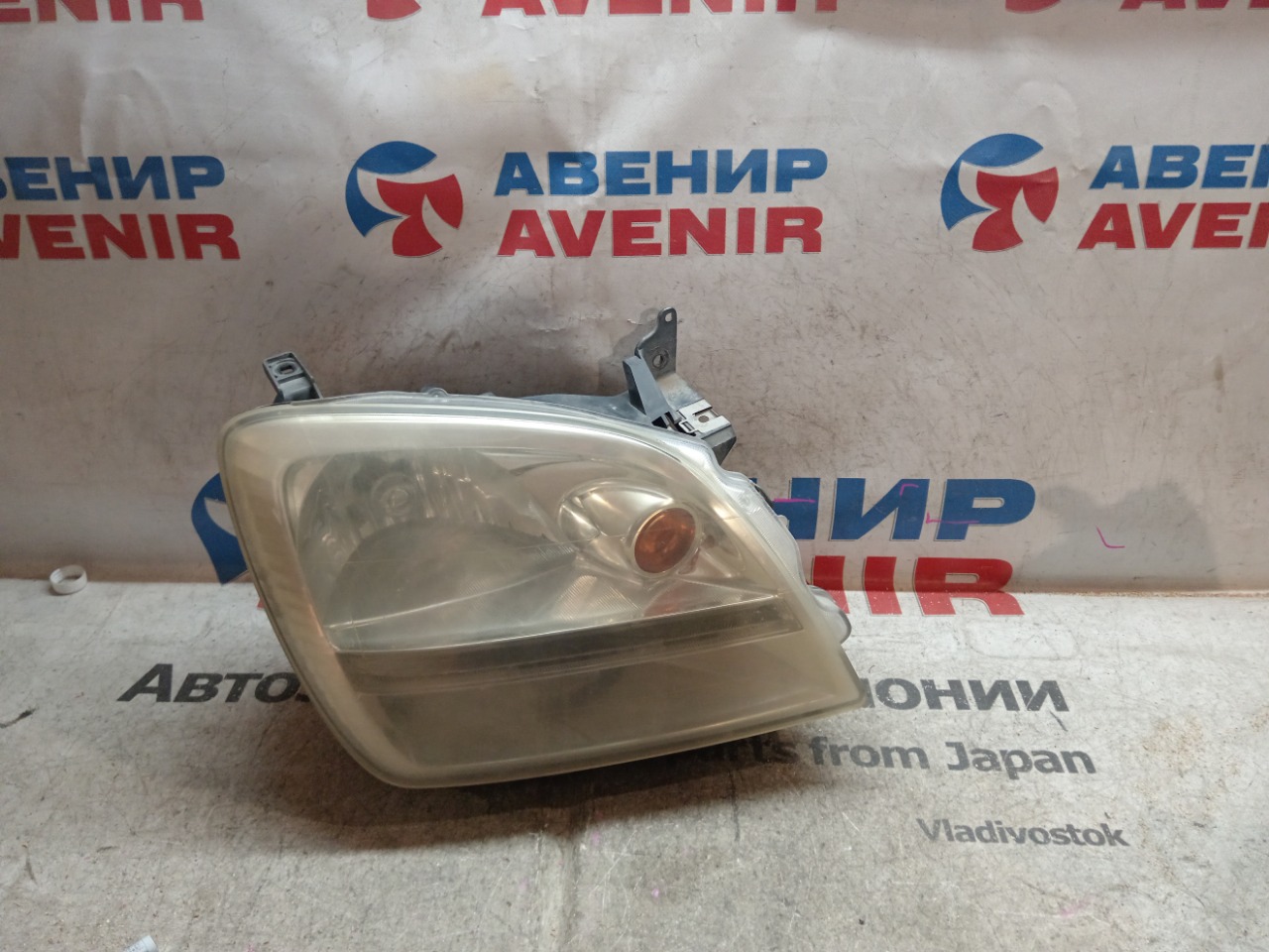 Фара MITSUBISHI DION CR6W передняя правая (б/у)