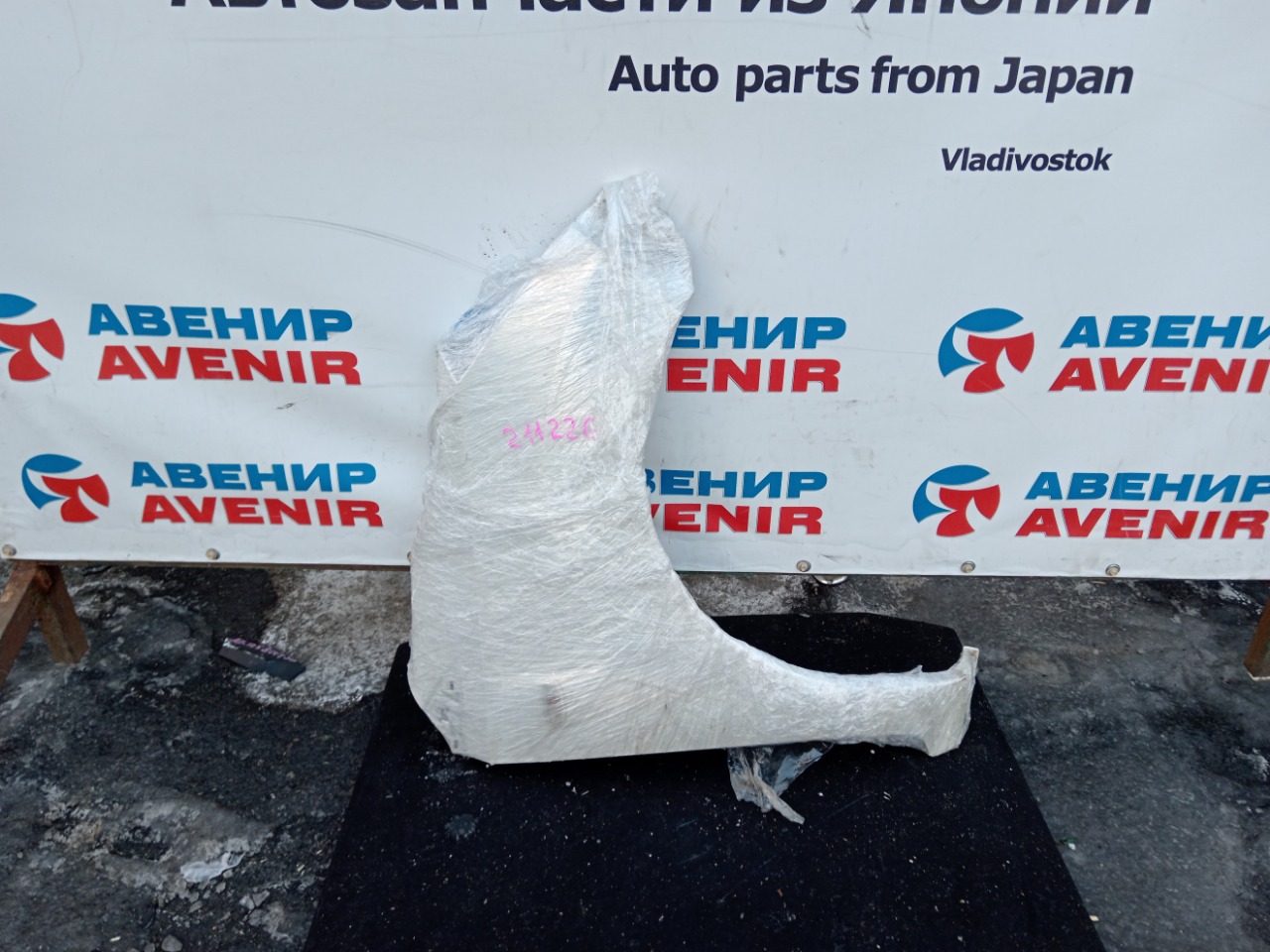 Крыло DAIHATSU MIRA E:S LA350S переднее правое (б/у)