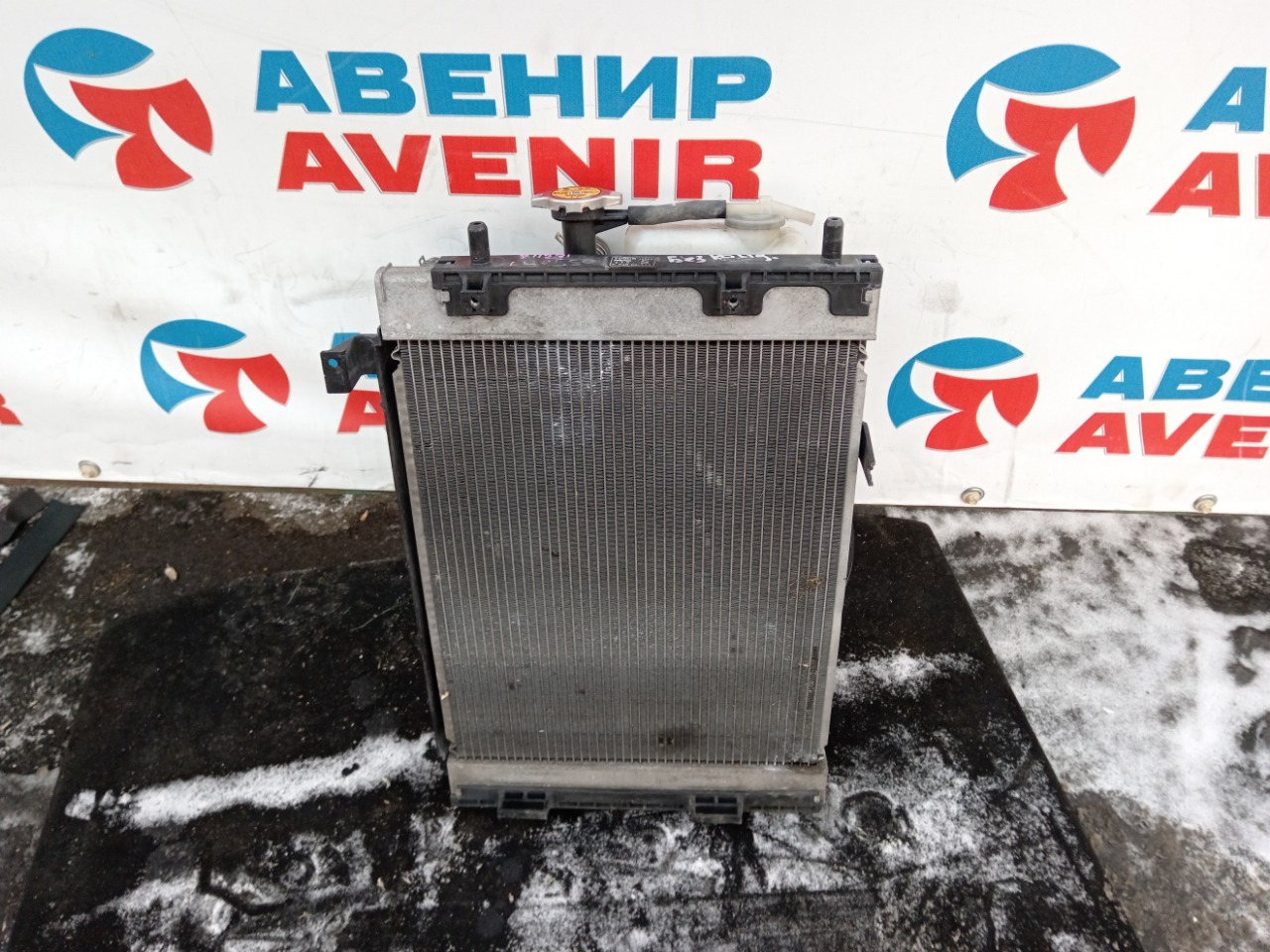 Радиатор DAIHATSU SONICA L405S KFDET (б/у)