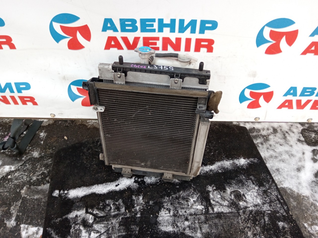 Радиатор DAIHATSU TANTO L375S KF (б/у)