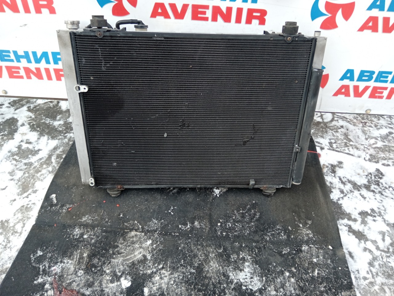 Радиатор TOYOTA ALPHARD MNH15 1MZ-FE (б/у)