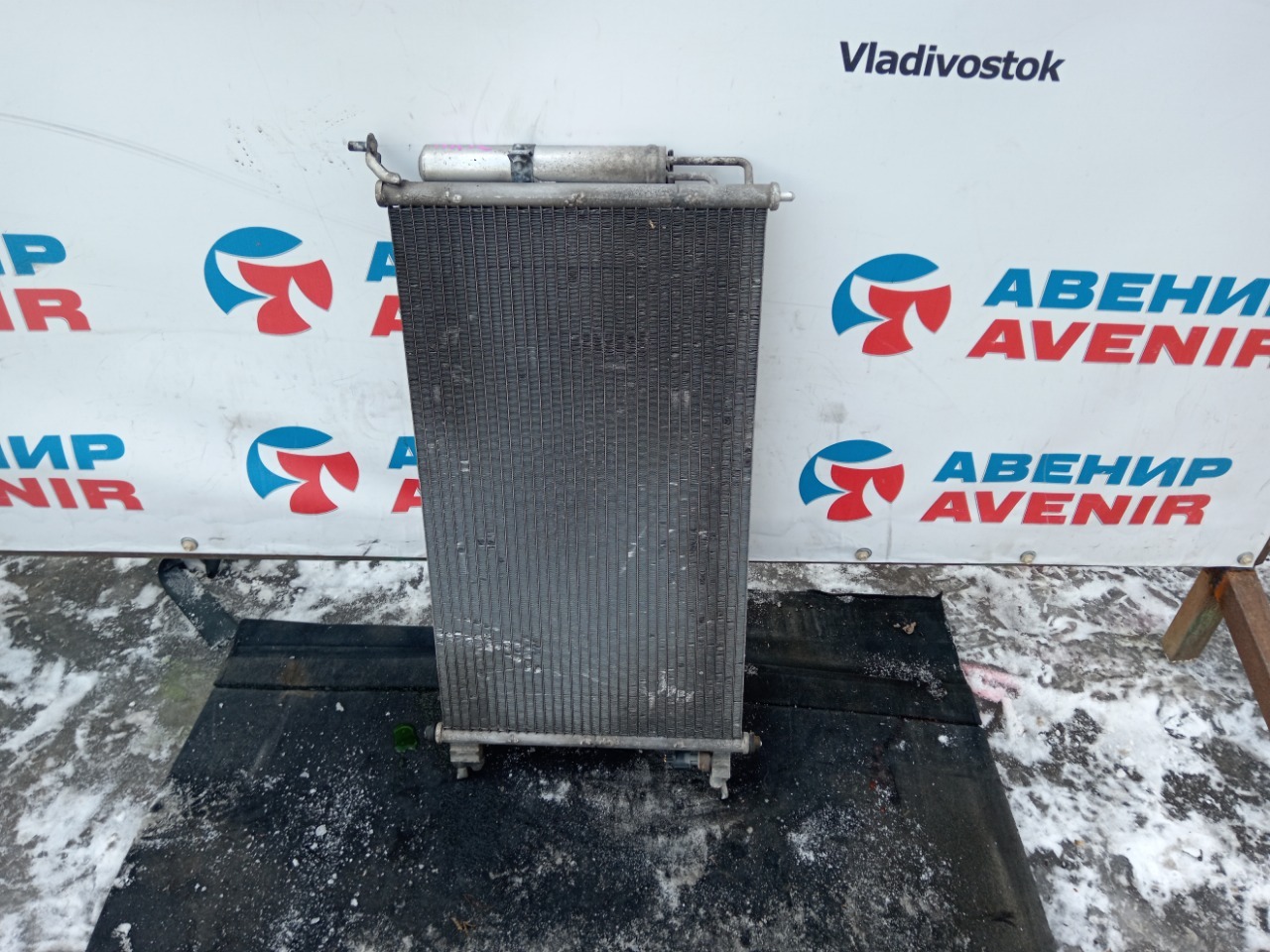 Радиатор кондиционера NISSAN MARCH AK12 CR12DE (б/у)