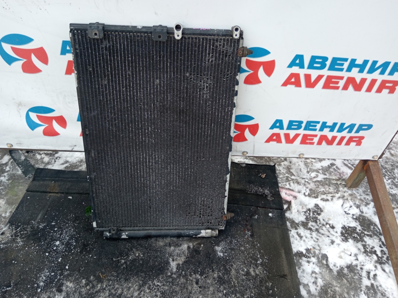 Радиатор кондиционера TOYOTA CROWN JZS171 JZS173 JZS175 JZS179 GS171 1JZ (б/у)