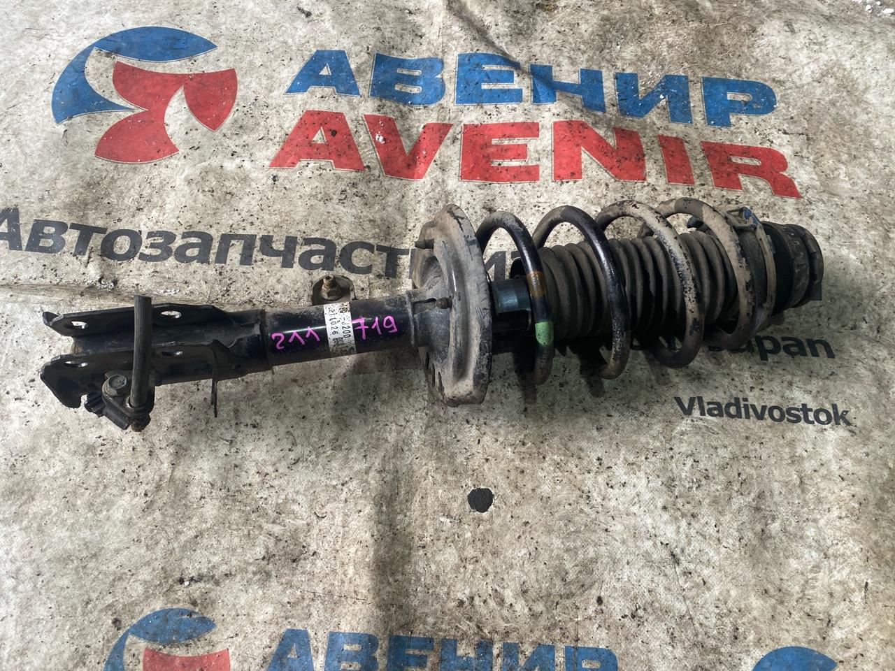 Стойка HONDA FIT GR2 L13B передняя левая (б/у)