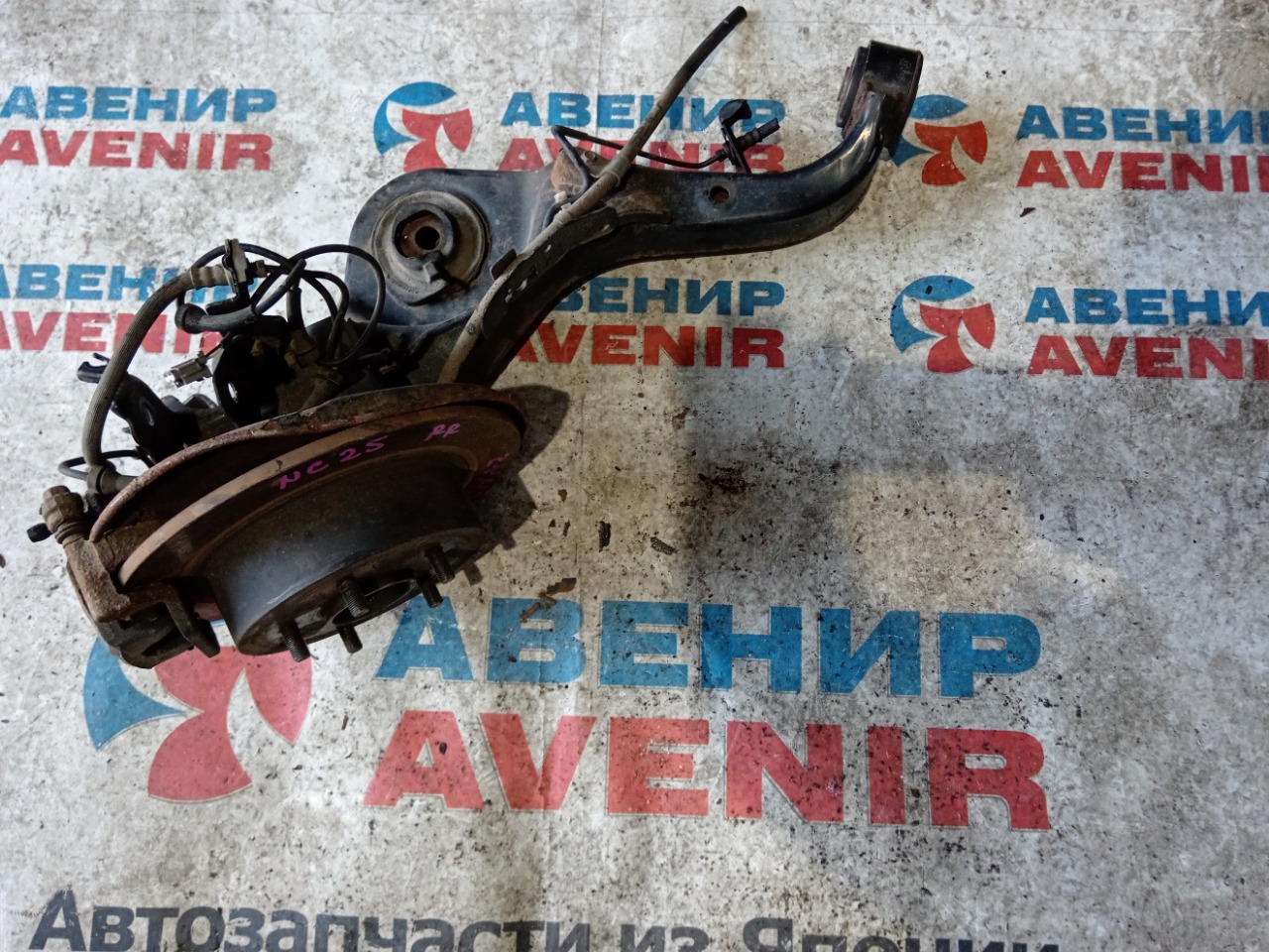 Ступица NISSAN SERENA NC25 MR20DE задняя правая (б/у)
