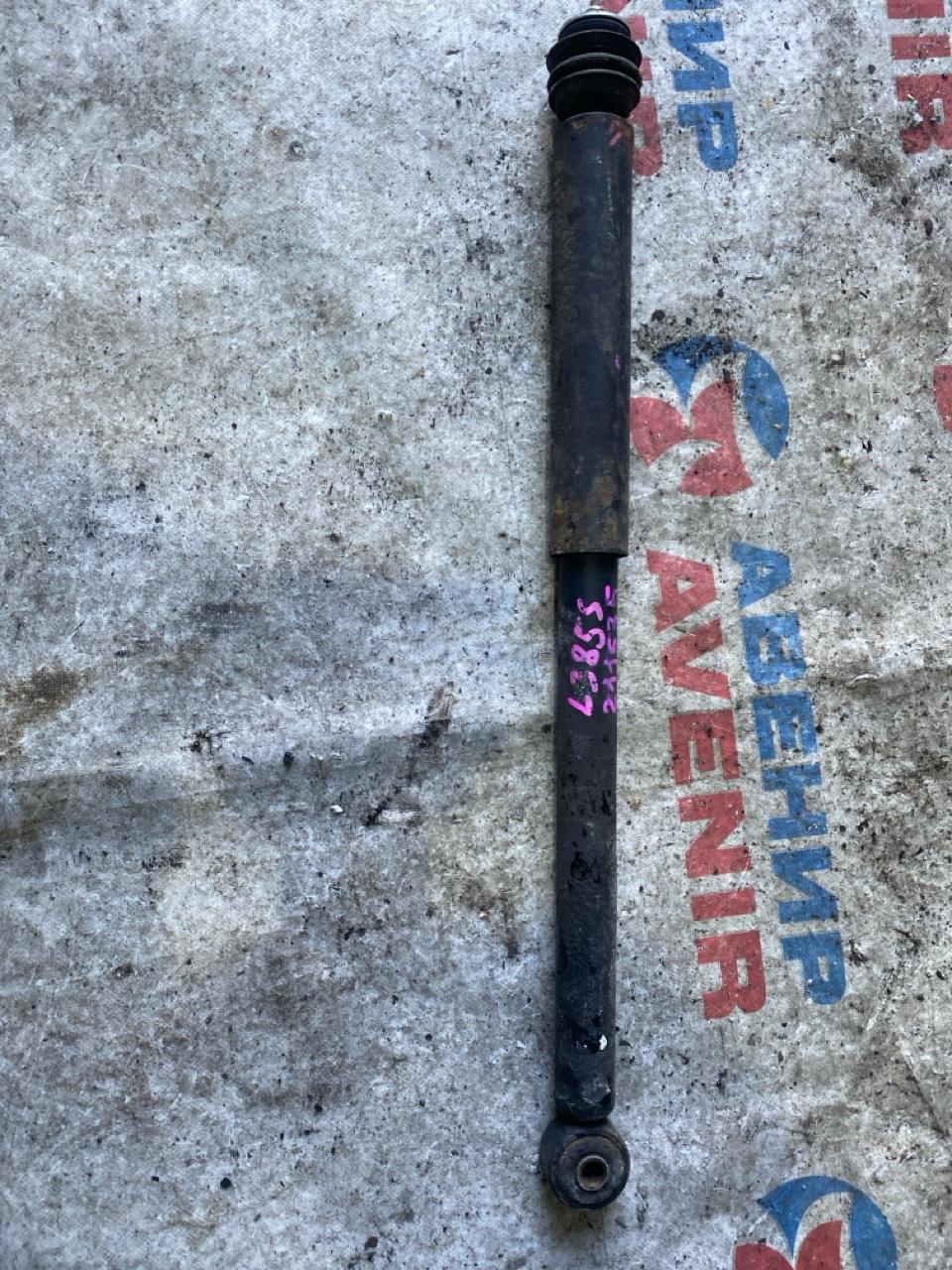 Амортизатор DAIHATSU TANTO L385S задний (б/у)