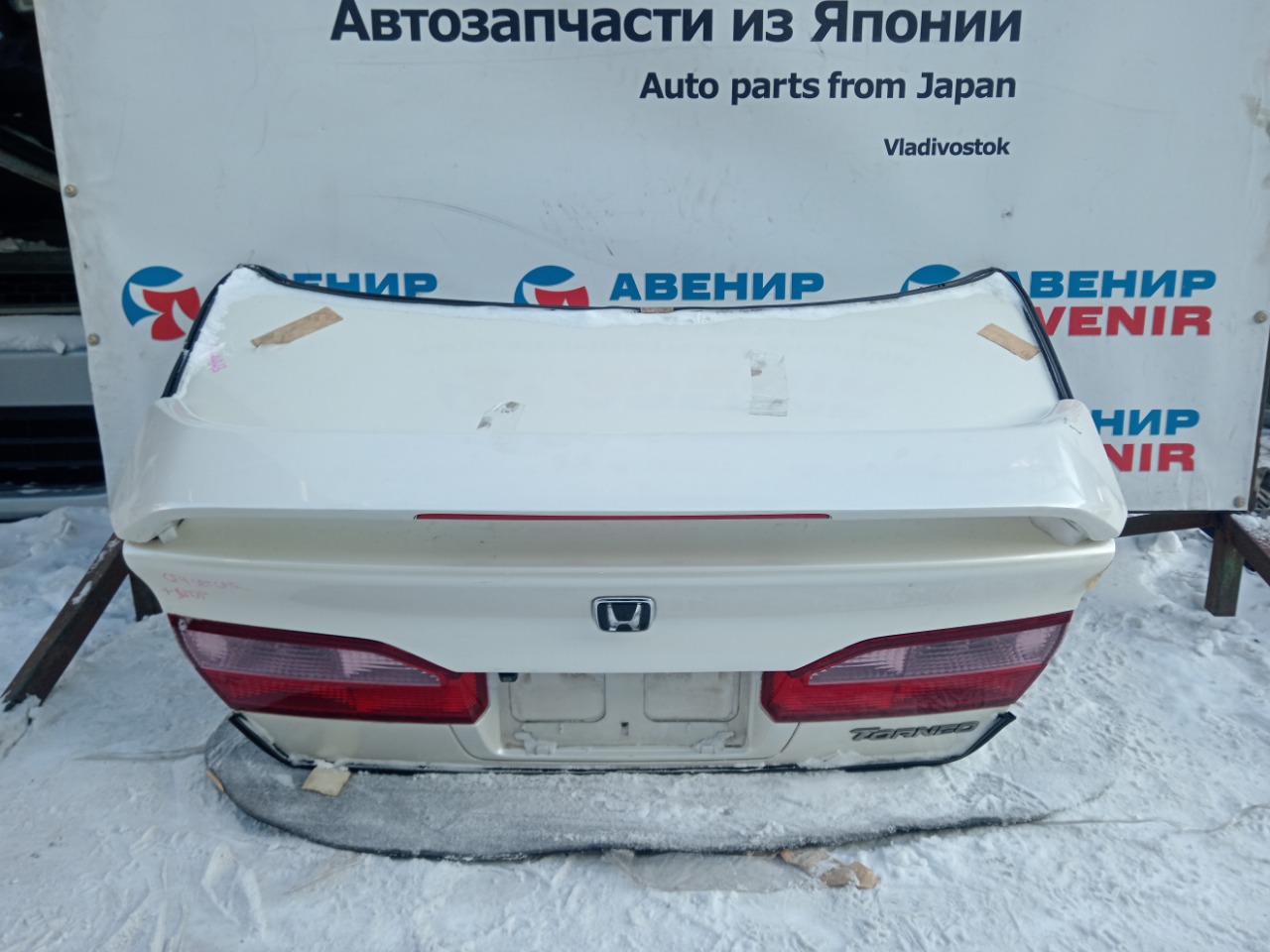Крышка багажника HONDA TORNEO CF3 (б/у)