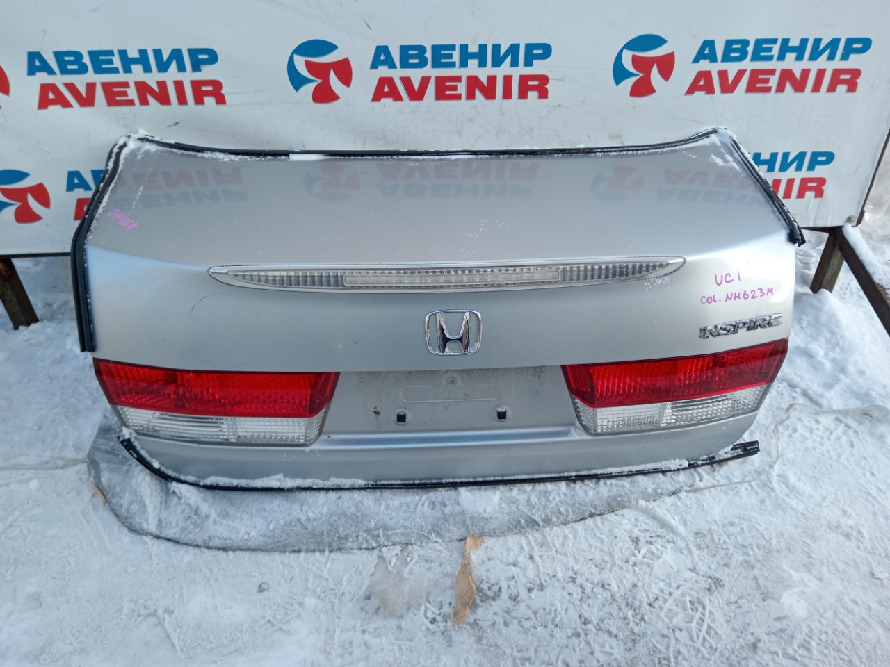 Крышка багажника HONDA INSPIRE UC1 (б/у)