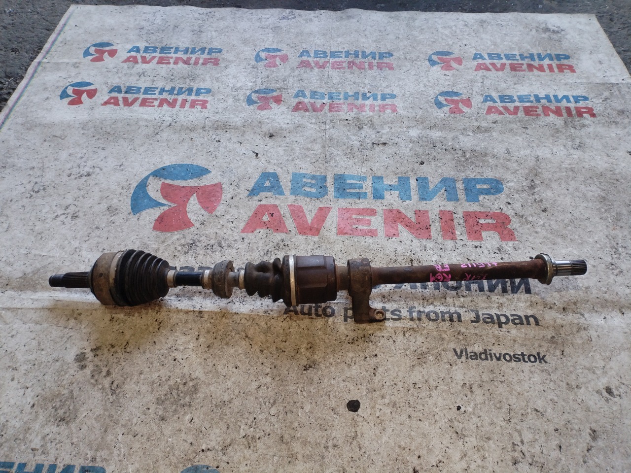 Привод HONDA STEPWGN RG1 передний правый (б/у)