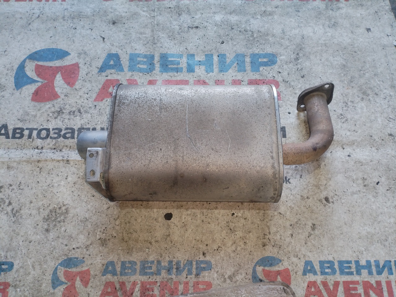 Бочка глушителя NISSAN PRESAGE TU31 (б/у)