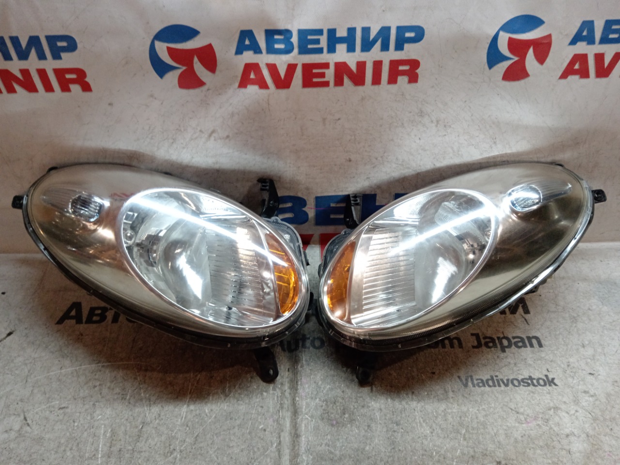 Фара NISSAN MARCH AK12 передняя левая (б/у)