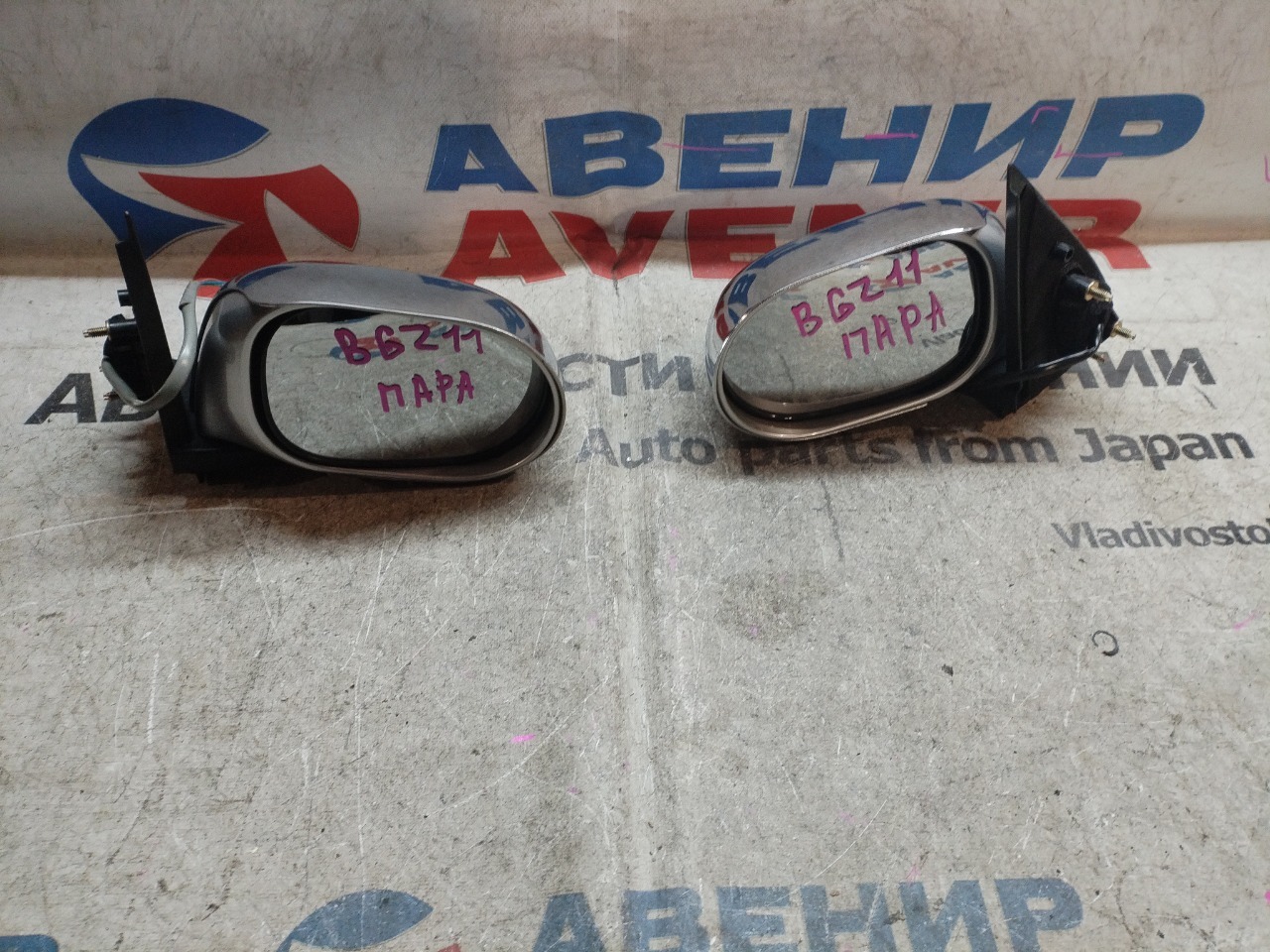 Зеркало NISSAN CUBE BNZ11 переднее левое (б/у)