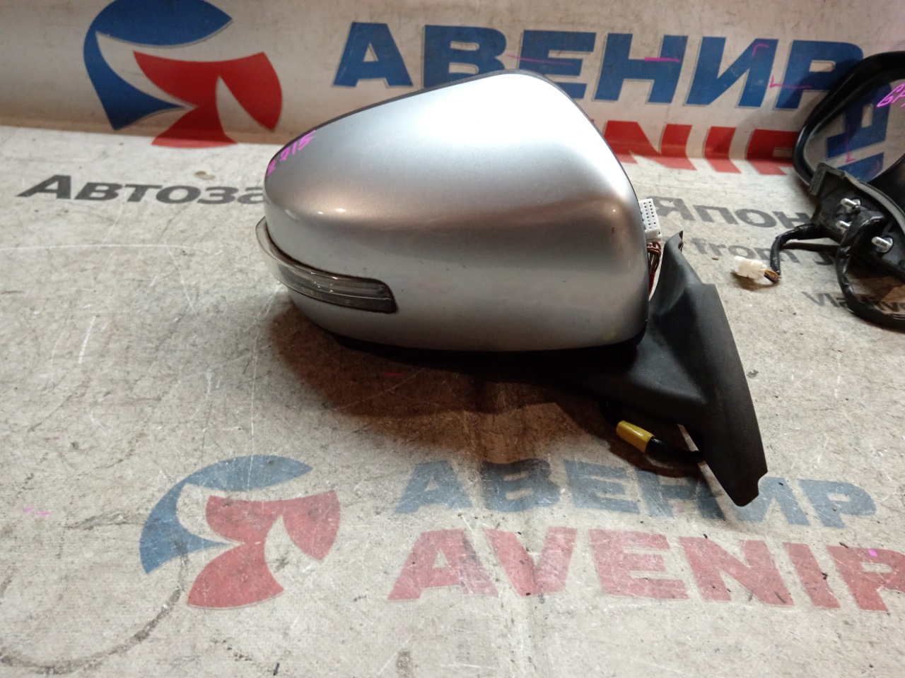 Зеркало NISSAN DAYZ B21W переднее правое (б/у)