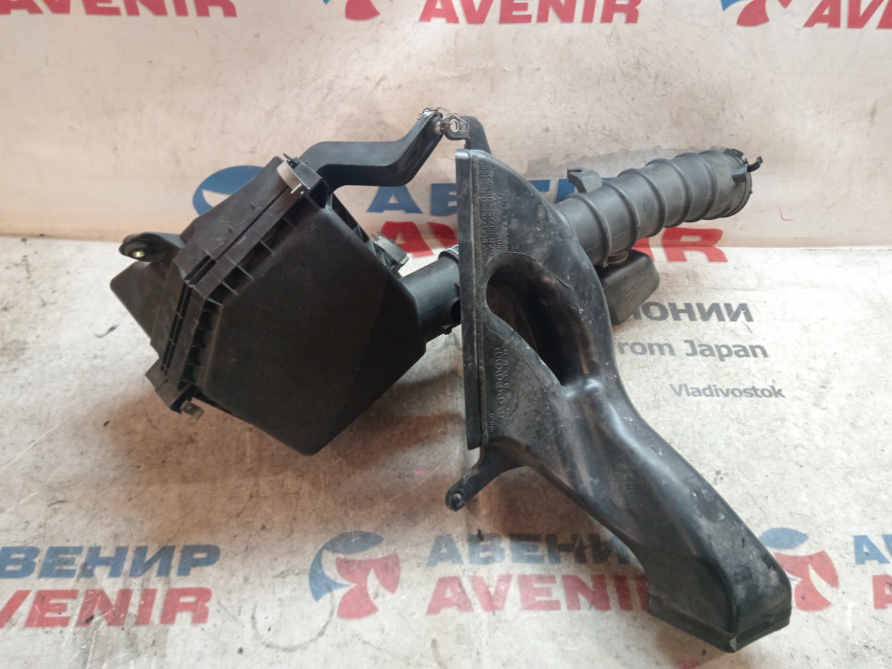 Корпус воздушного фильтра TOYOTA MARK X GRX135 4GR-FSE (б/у)