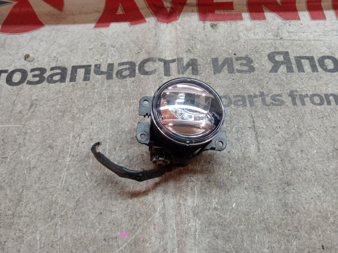 Туманка MITSUBISHI DELICA D:2 MB36S передняя левая (б/у)