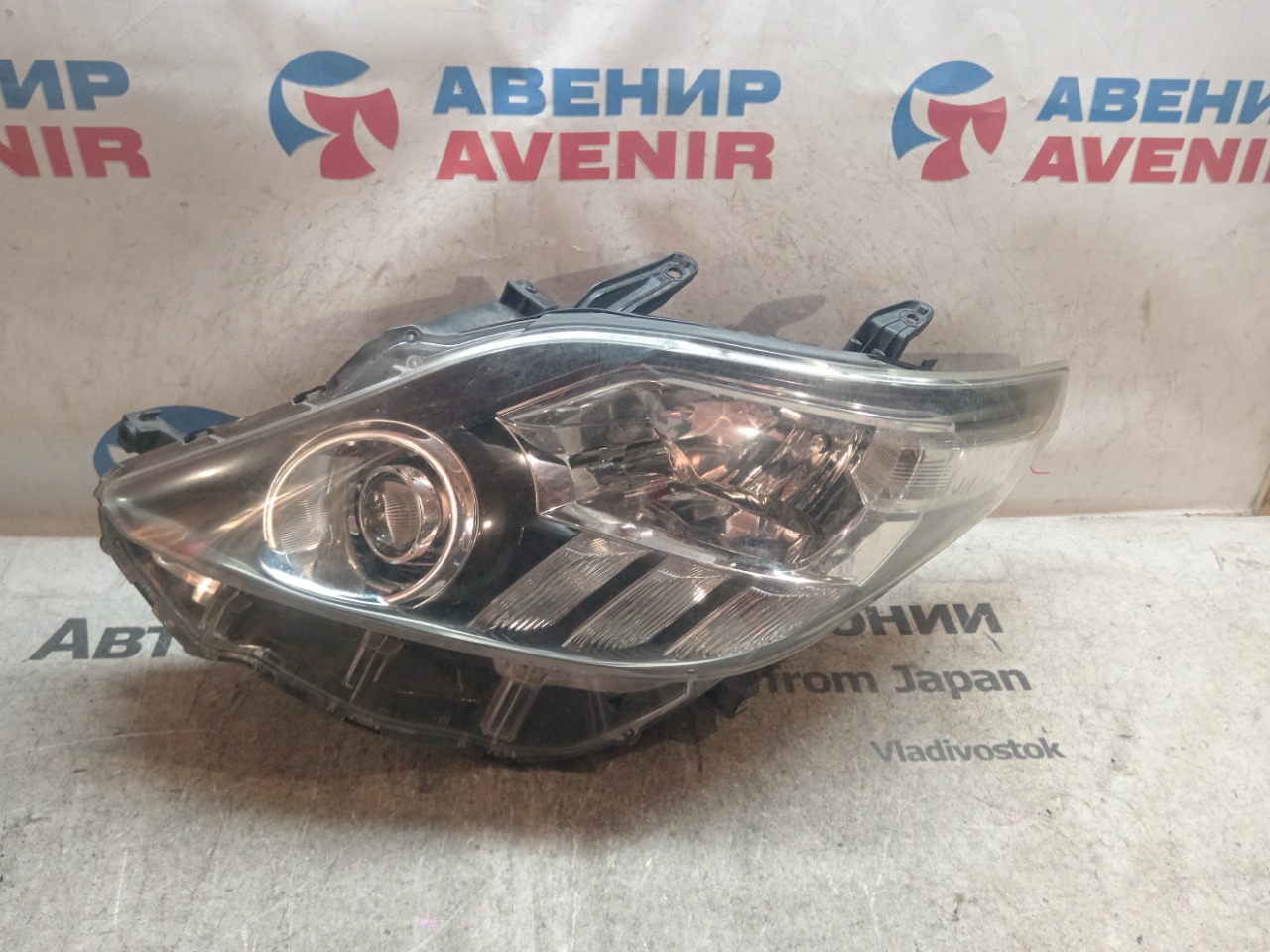 Фара TOYOTA ALPHARD ANH20 передняя левая (б/у)