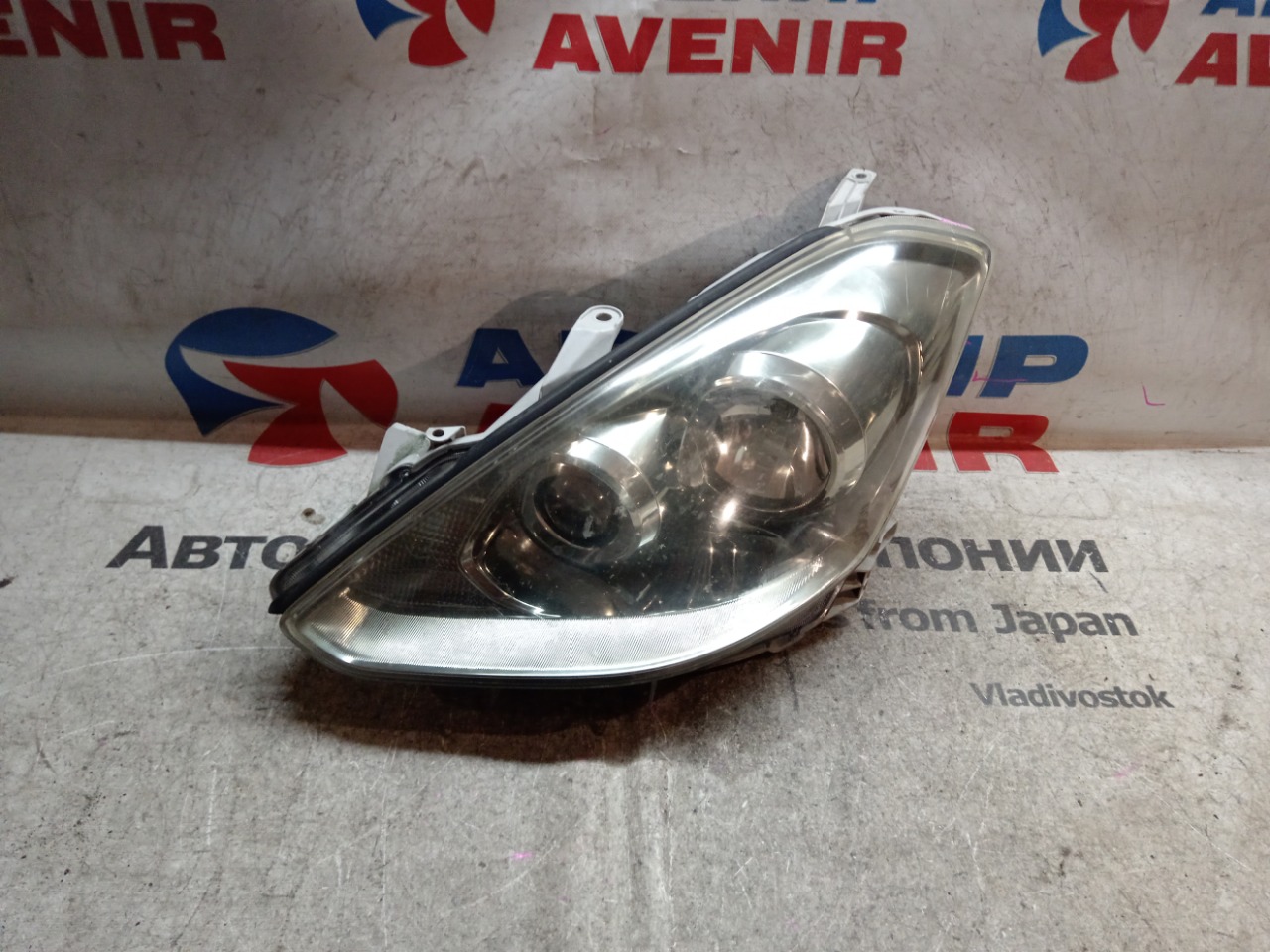 Фара TOYOTA CALDINA AZT241W передняя левая (б/у)