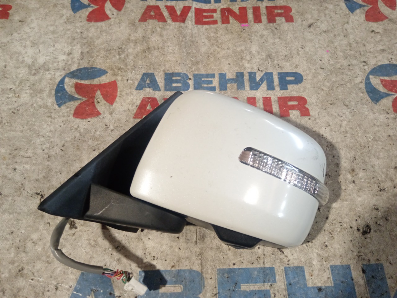 Зеркало MITSUBISHI DELICA D:2 MB36S переднее левое (б/у)