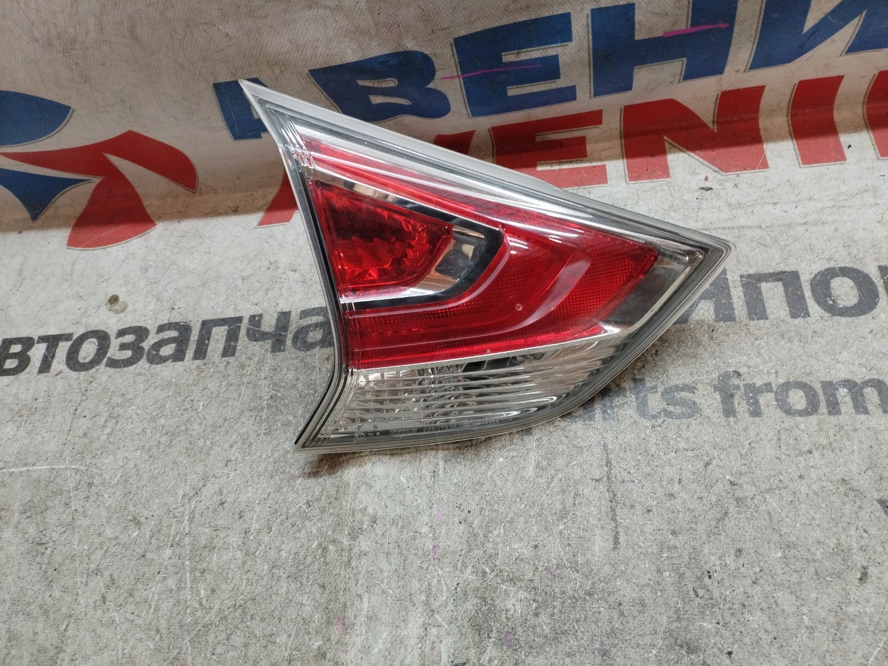 Стоп-вставка NISSAN X-TRAIL NT32 задняя левая (б/у)