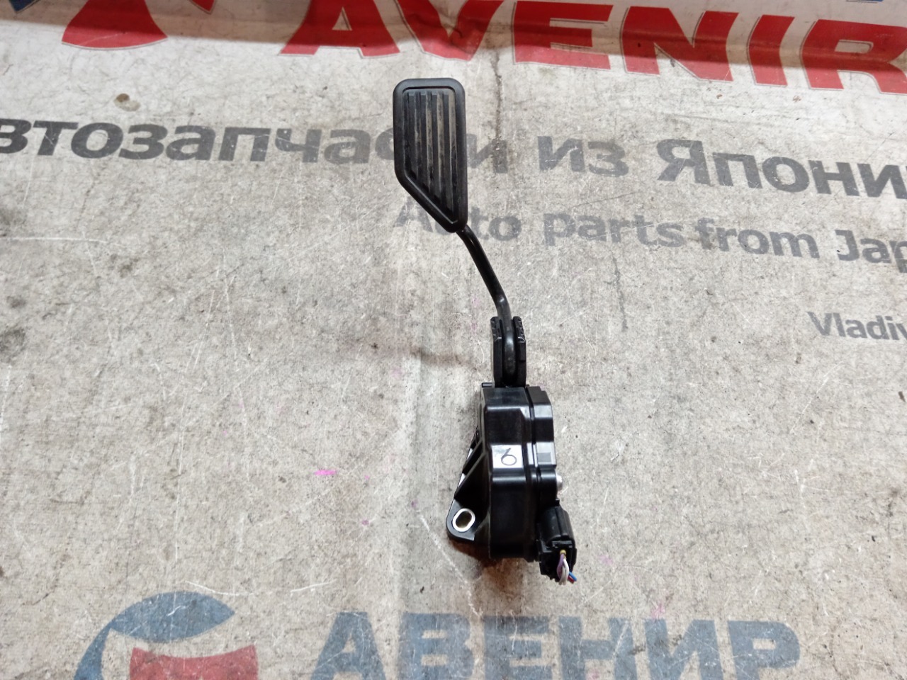 Педаль газа DAIHATSU TANTO LA160S (б/у)