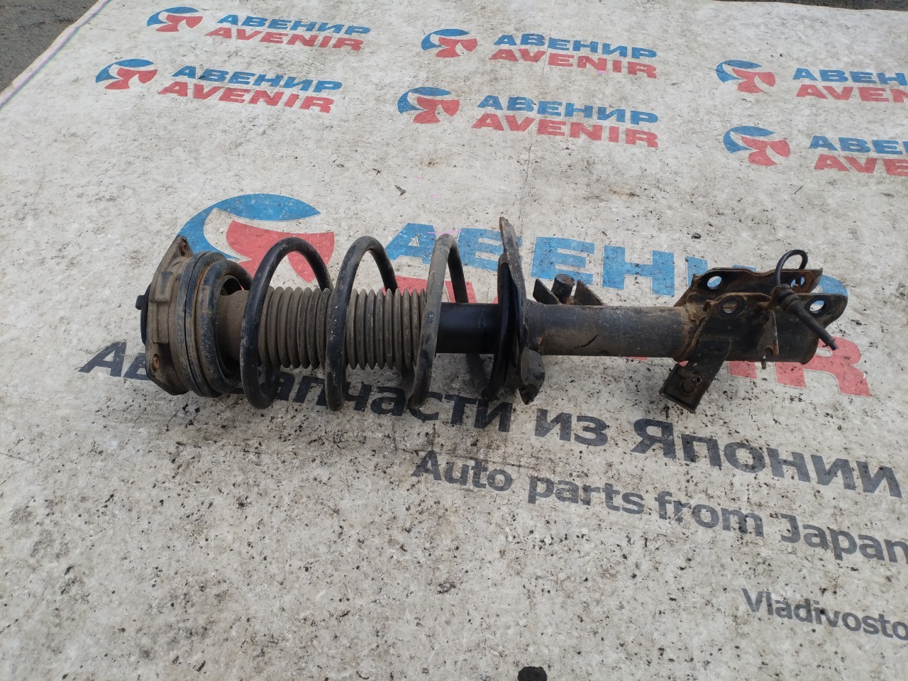 Стойка NISSAN DUALIS NJ10 передняя левая (б/у)