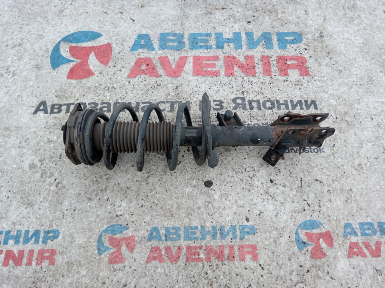 Стойка NISSAN DUALIS NJ10 передняя левая (б/у)