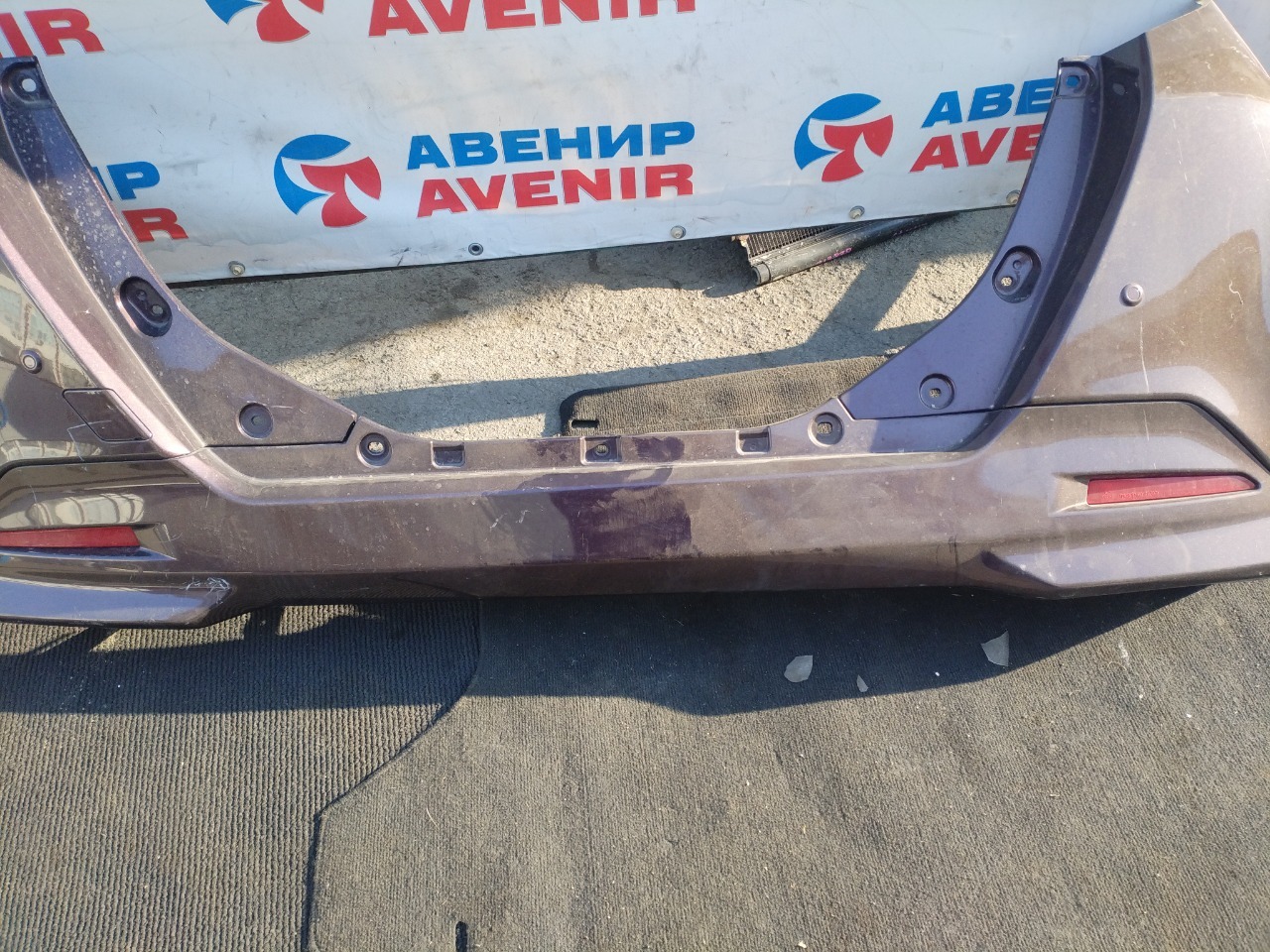 Бампер задний для TOYOTA ROOMY M900A, M910A 3 ракурс Бампер задний для TOYOTA ROOMY M900A, M910A 3 ракурс