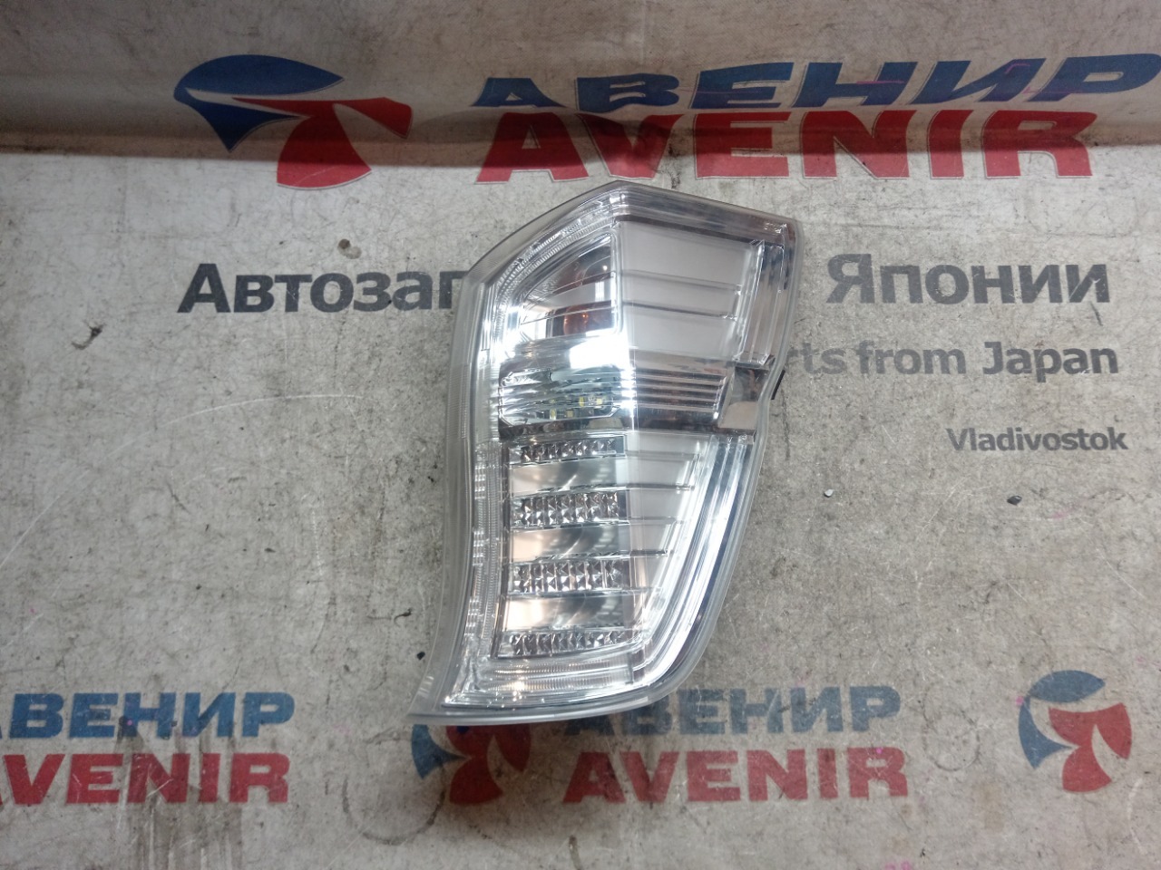 Стоп-сигнал HONDA STEPWGN RK1 задний правый (б/у)