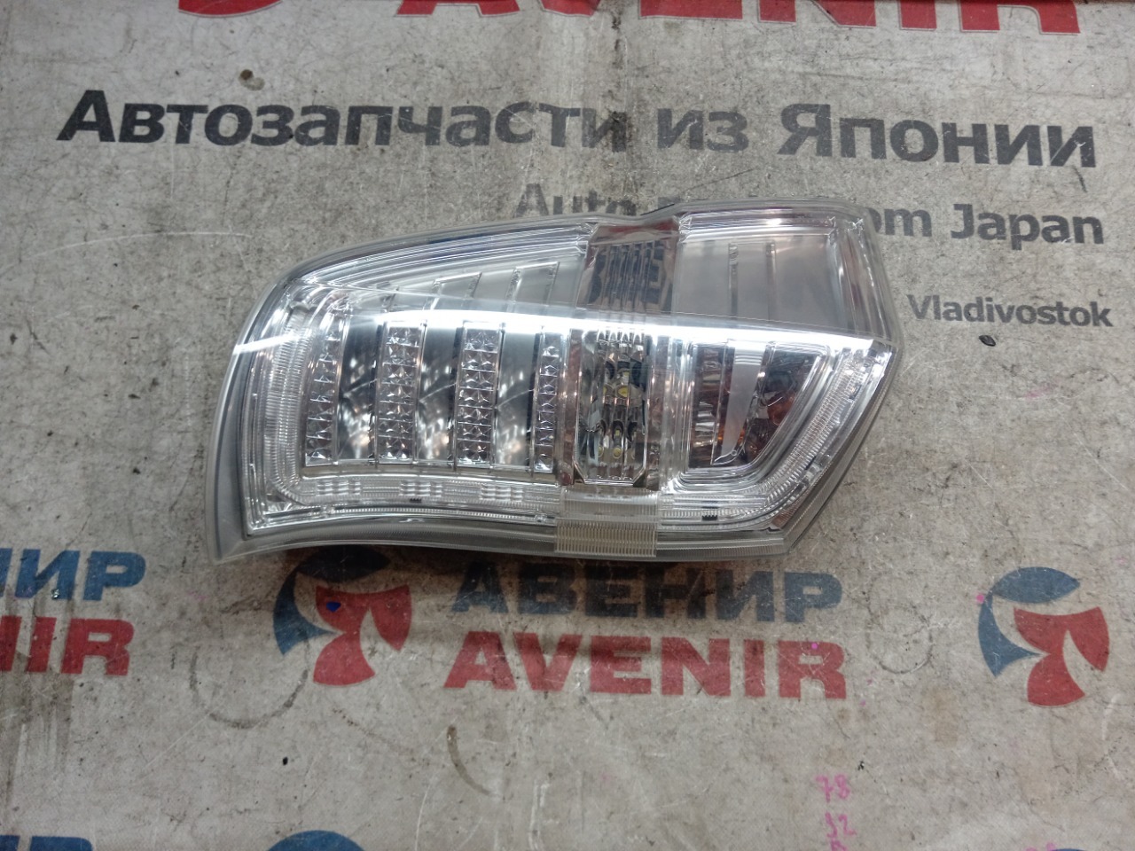Стоп-сигнал HONDA STEPWGN RK1 задний левый (б/у)