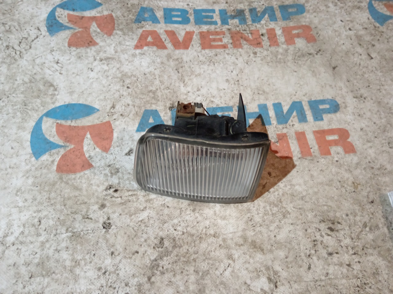 Туманка NISSAN CEFIRO PA32 передняя левая (б/у)