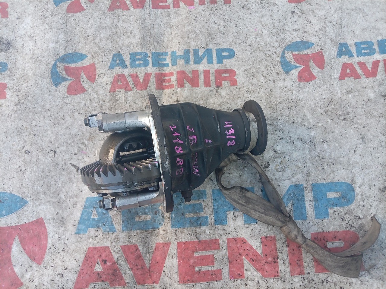 Редуктор SUZUKI JIMNY JB23W K6AT передний (б/у)