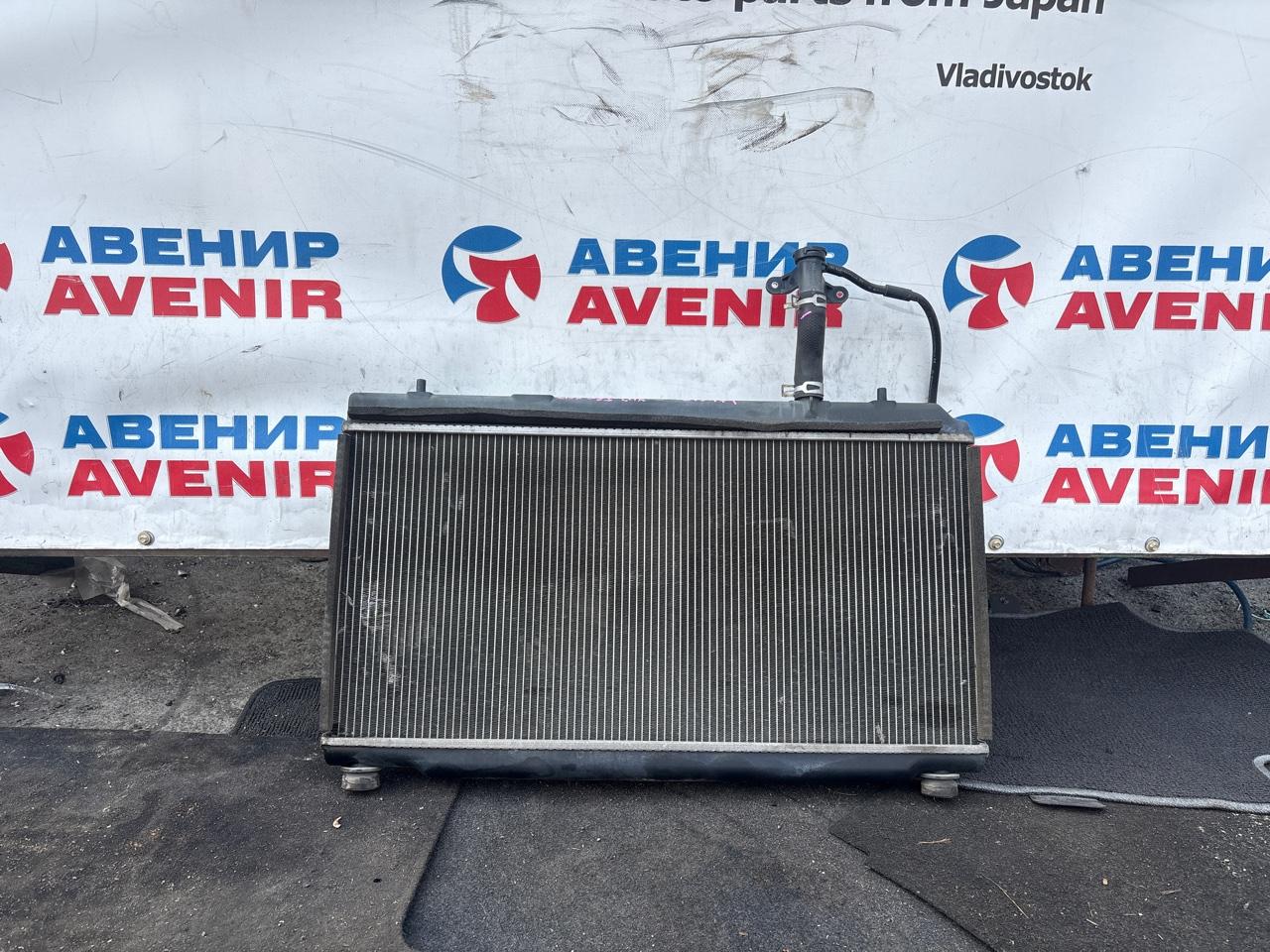 Радиатор HONDA MOBILIO GB1 L15A (б/у)