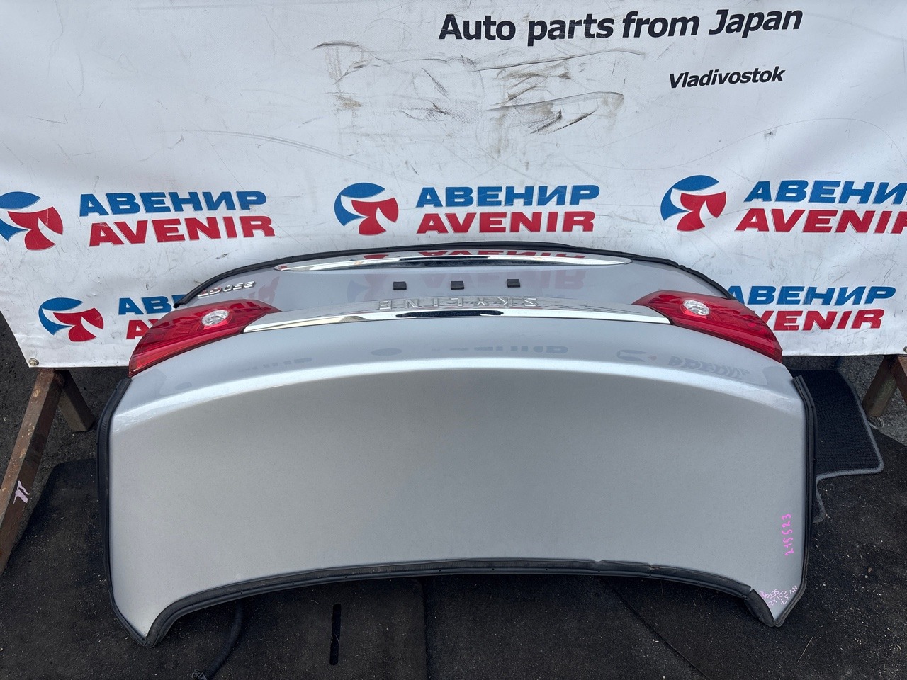 Крышка багажника NISSAN SKYLINE HNV37 (б/у)