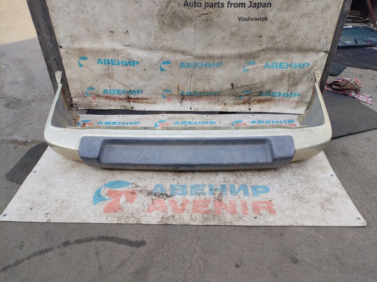 Бампер NISSAN TERRANO REGULUS JRR50 задний (б/у)
