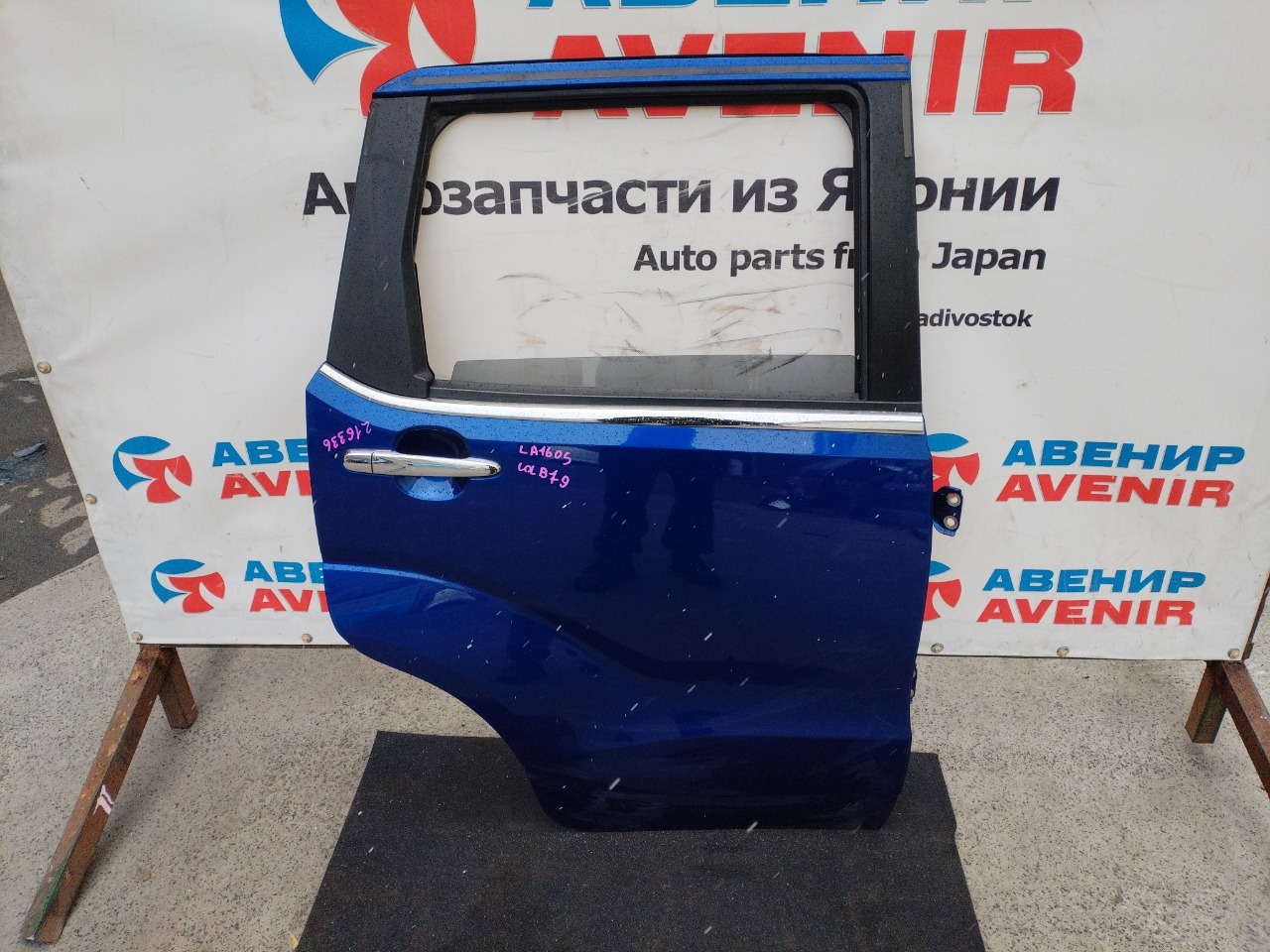 Дверь DAIHATSU MOVE LA150S задняя правая (б/у)