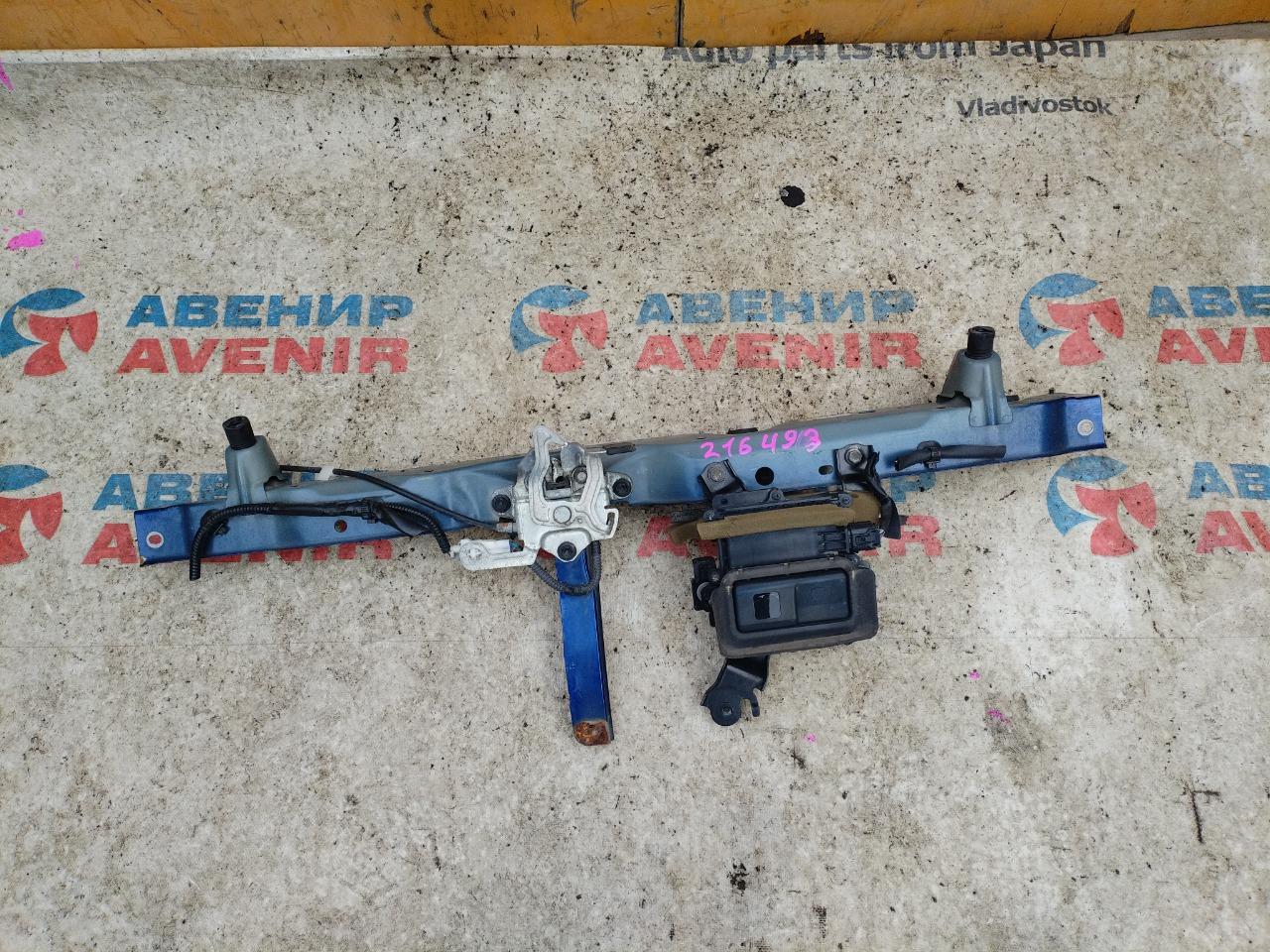 Планка телевизора DAIHATSU MOVE LA160S (б/у)