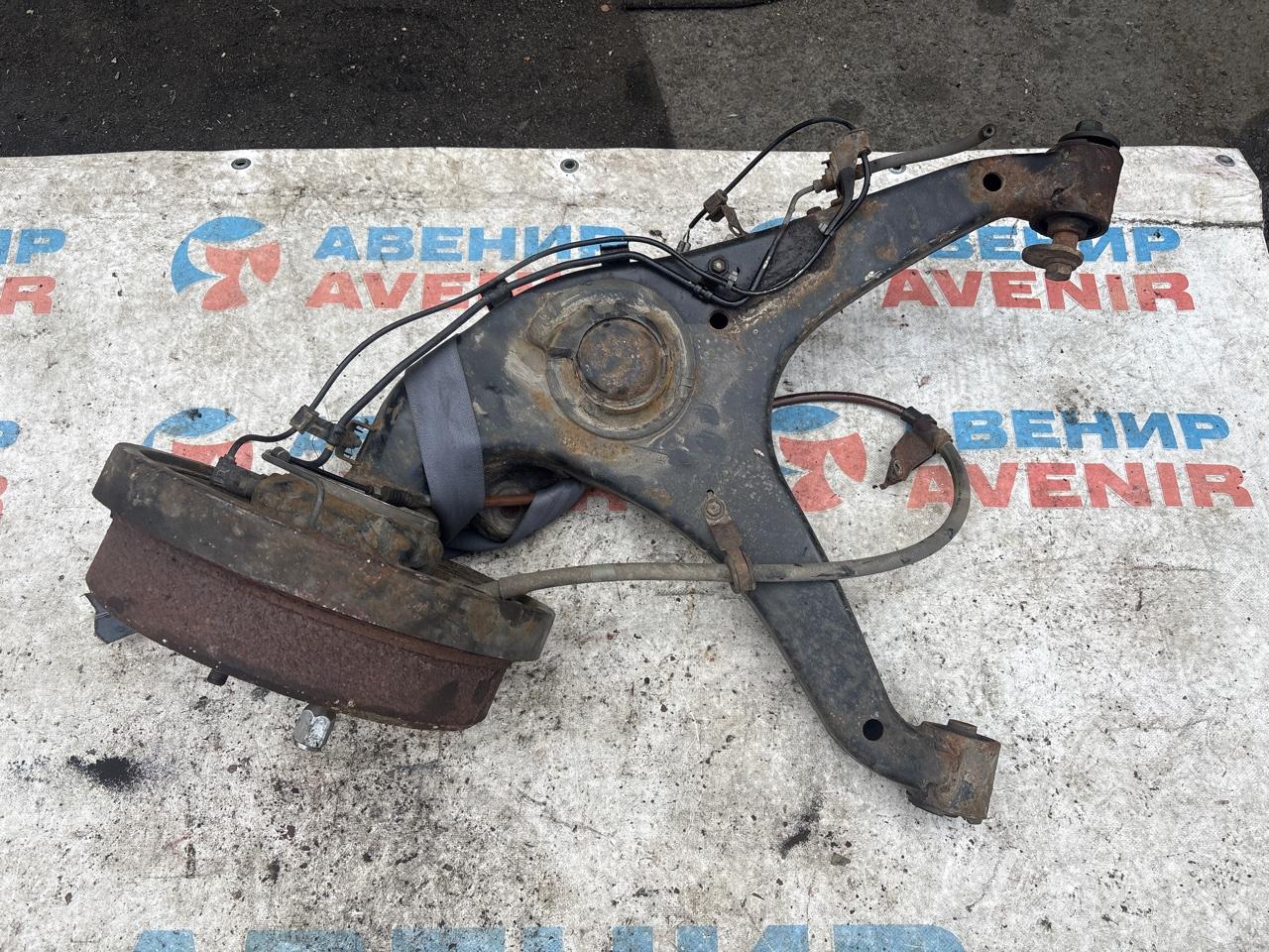 Ступица TOYOTA GRANVIA KCH16 1KZTE задняя правая (б/у)