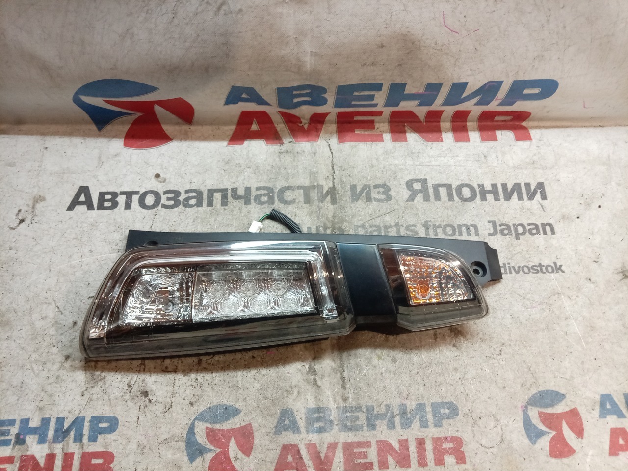 Стоп-сигнал HONDA N-WGN JH1 задний правый (б/у)