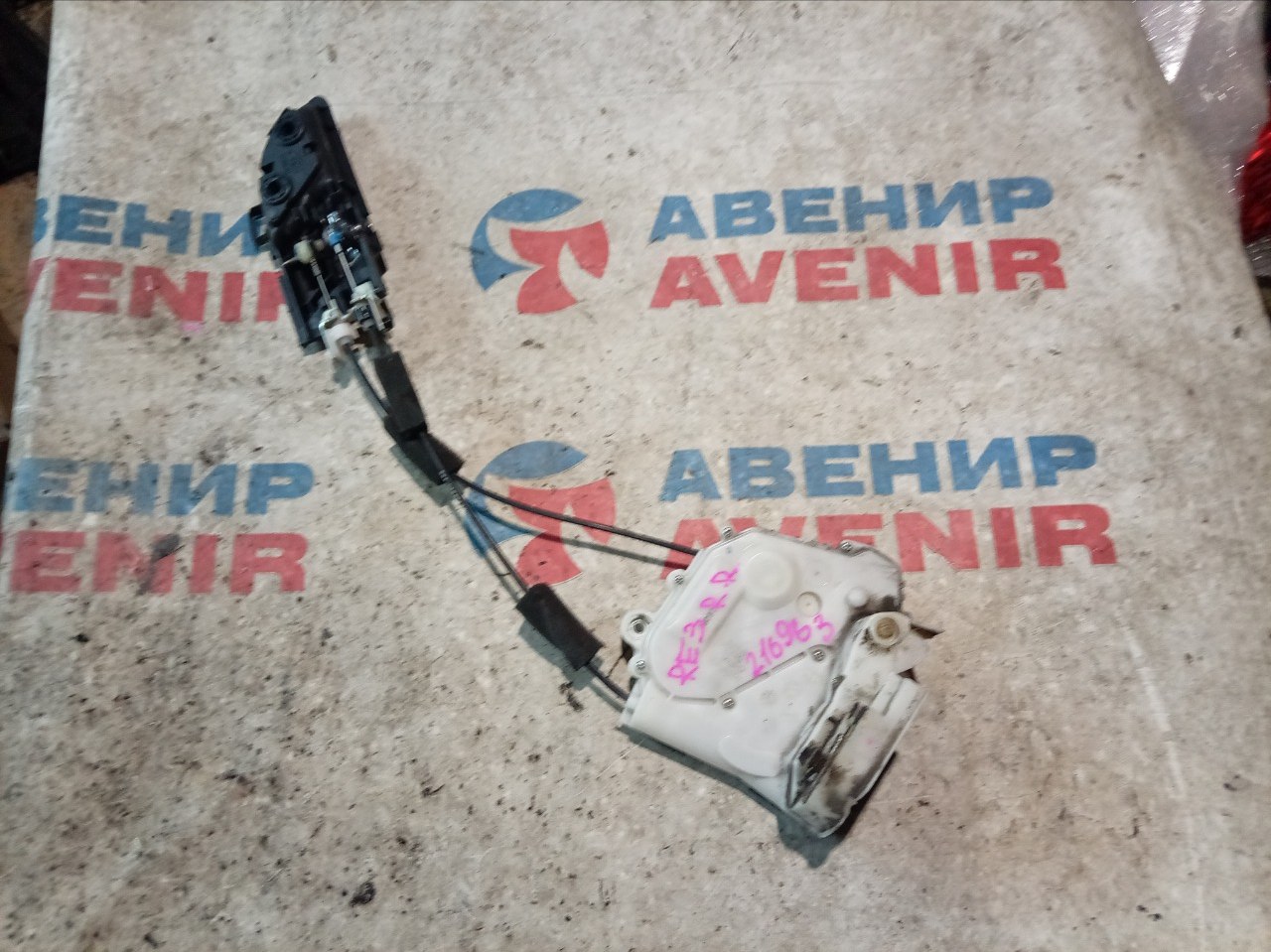 Замок двери HONDA CR-V RE3 задний правый (б/у)