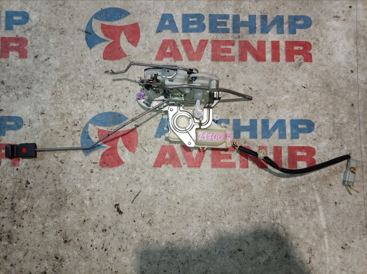 Замок двери HONDA ACTY HH5 передний левый (б/у)