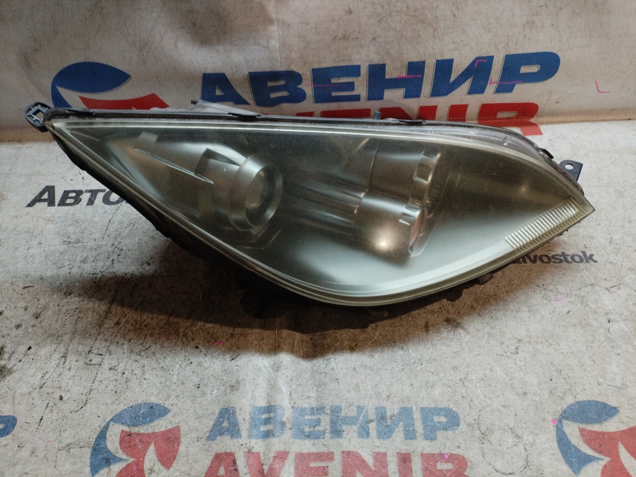Фара MITSUBISHI COLT Z27A передняя правая (б/у)