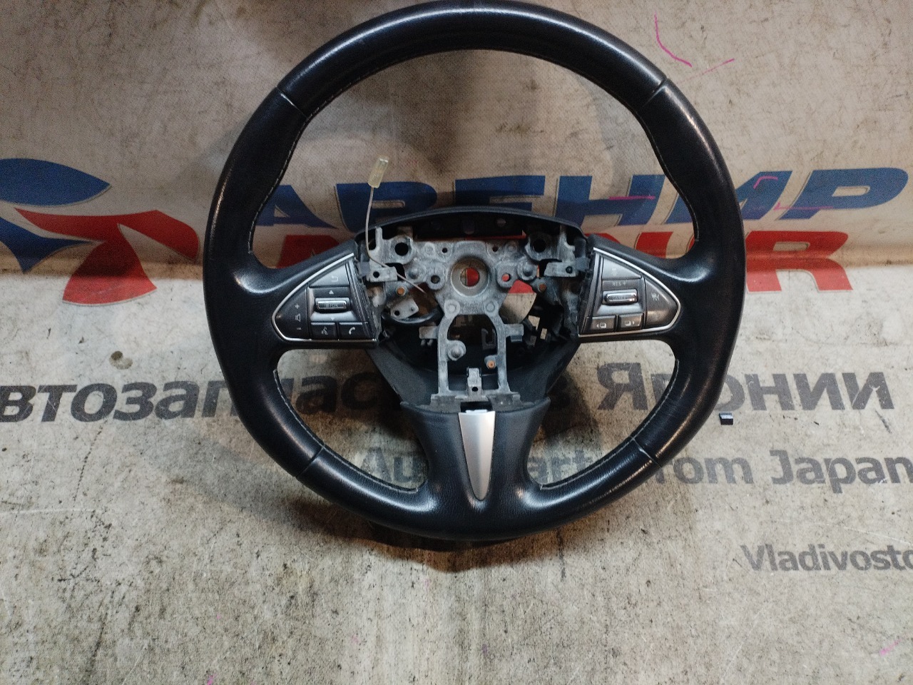 Руль NISSAN SKYLINE HV37 (б/у)