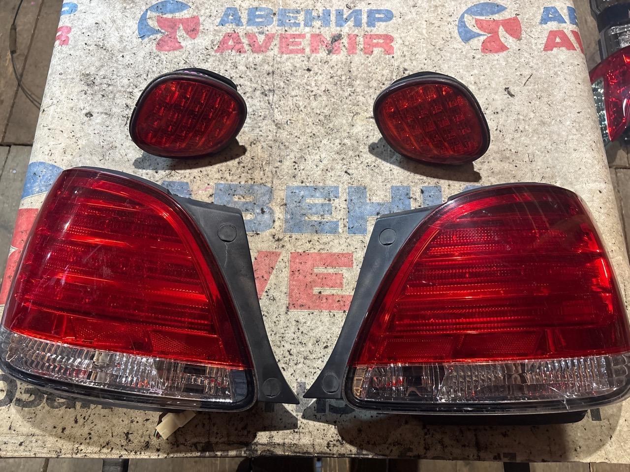 Стоп-сигнал TOYOTA ARISTO JZS161 задний левый (б/у)