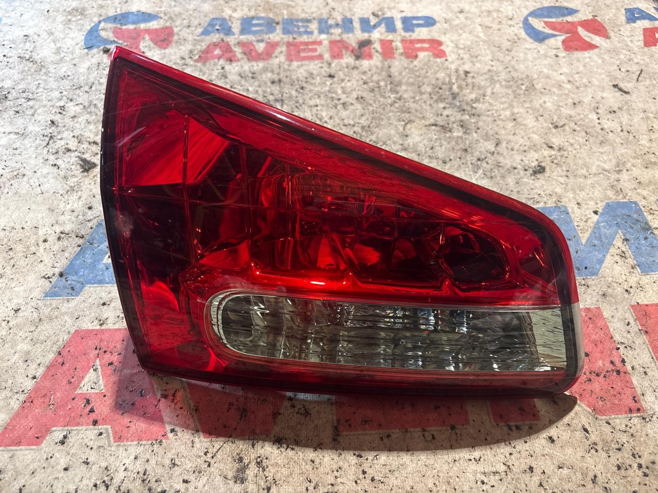 Стоп-вставка NISSAN WINGROAD JY12 задняя левая (б/у)