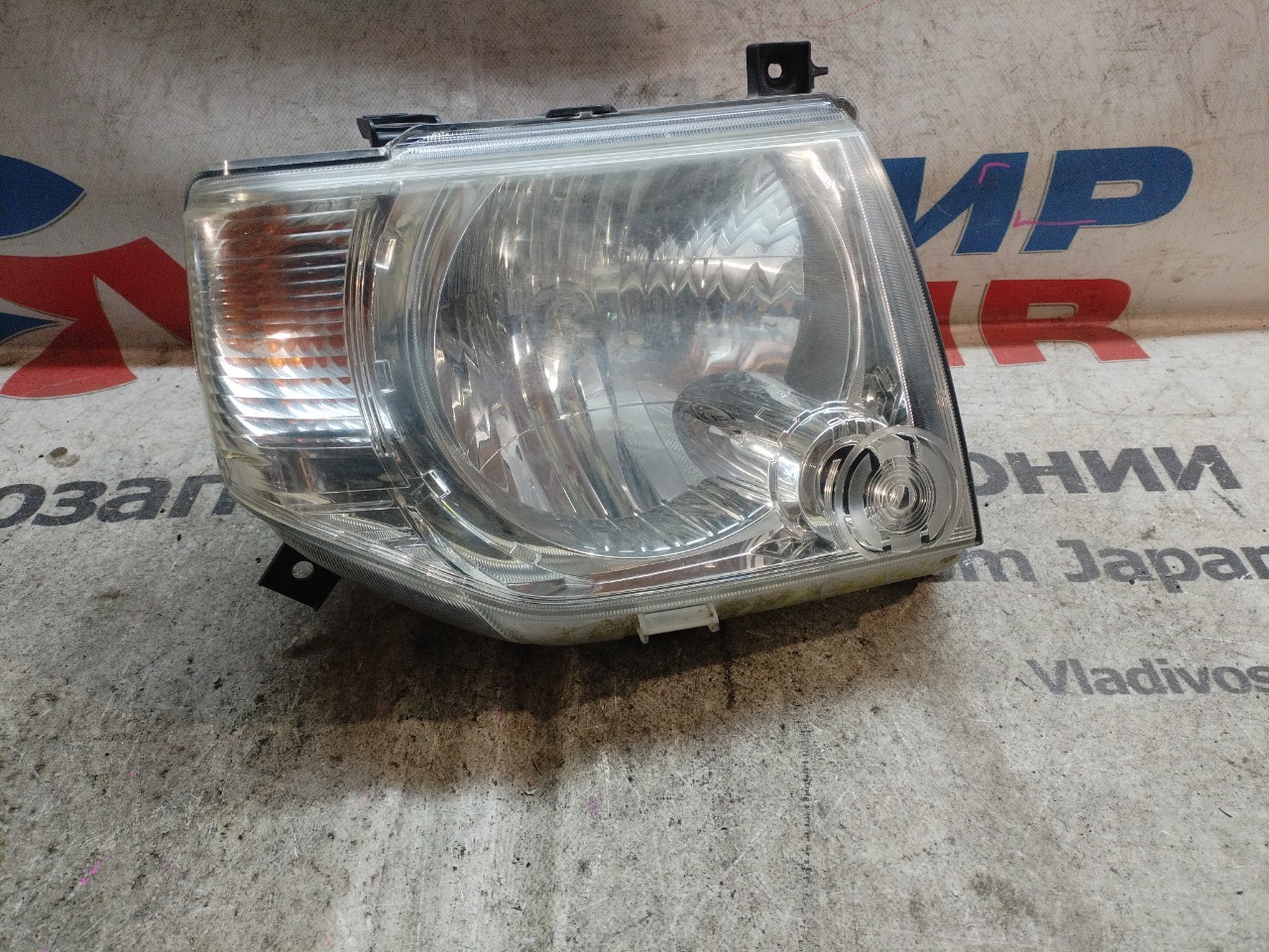 Фара MITSUBISHI PAJERO MINI H58A передняя правая (б/у)