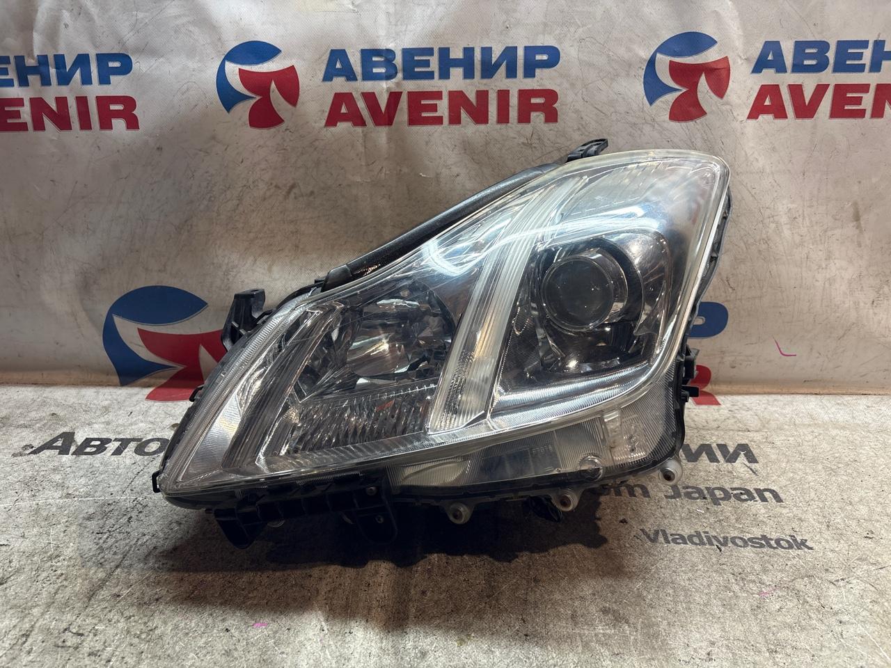 Фара TOYOTA CROWN GWS204 передняя левая (б/у)